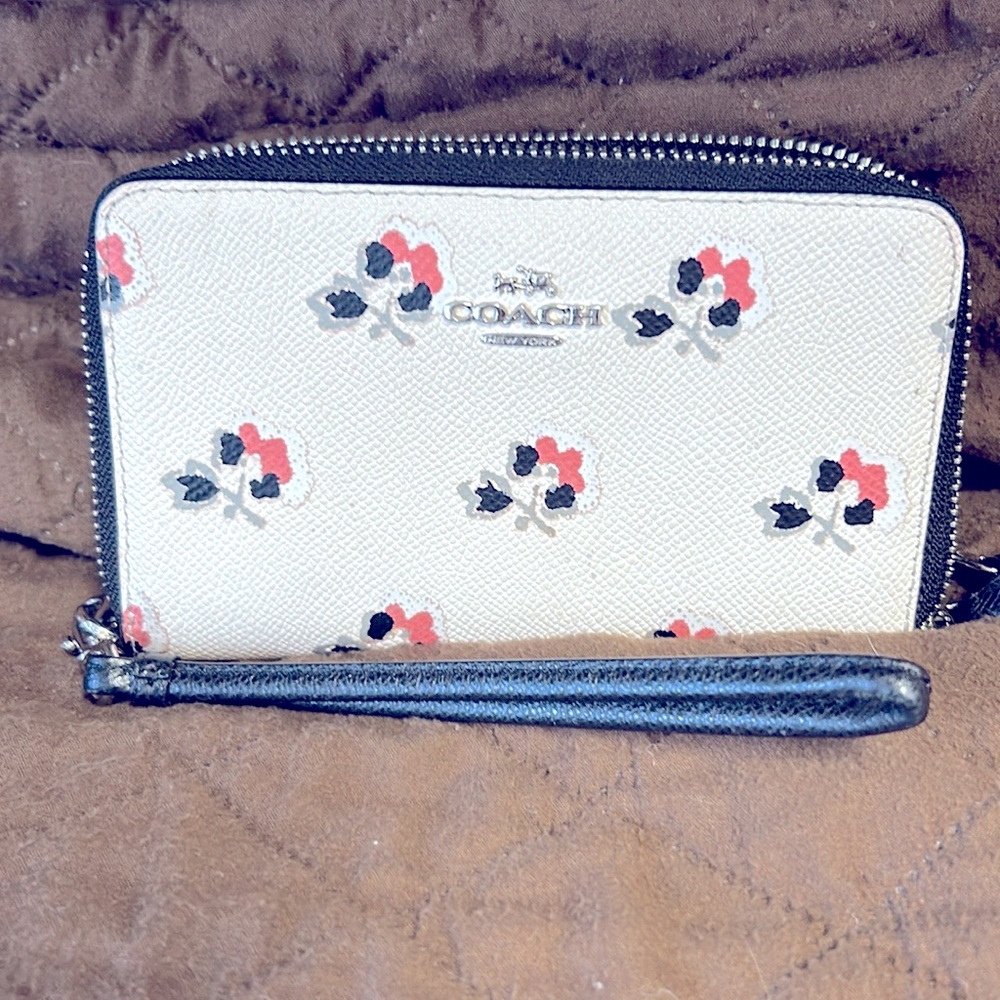 Coach zippered wallet
